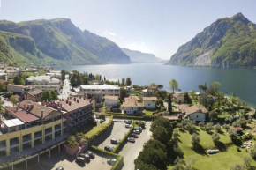 Hotels in Abbadia Lariana